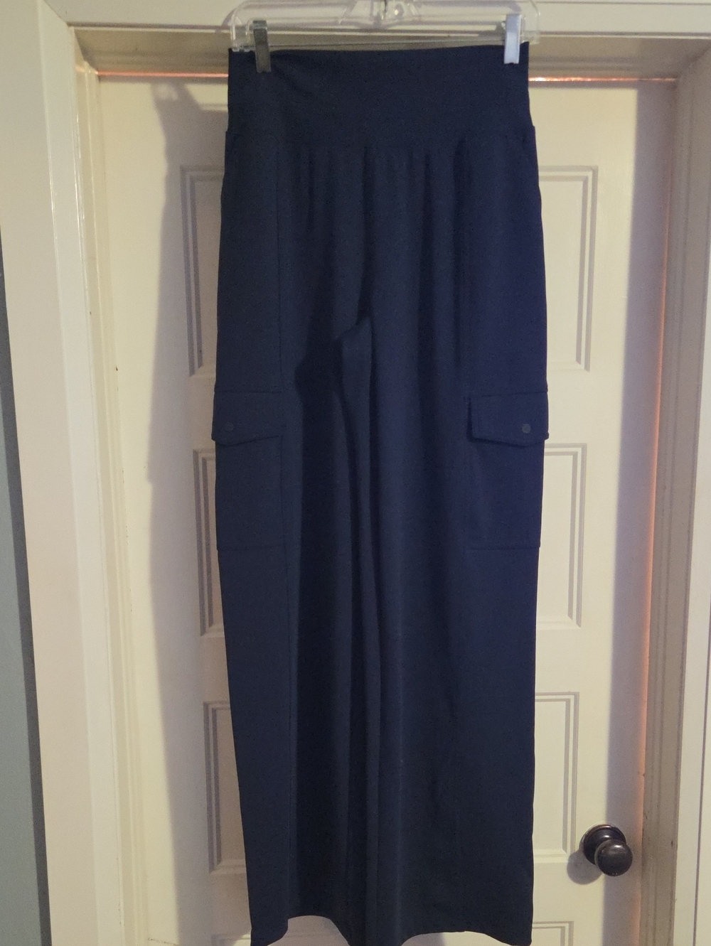 Athleta Navy Wide-Leg Cargo Palazzo Pants